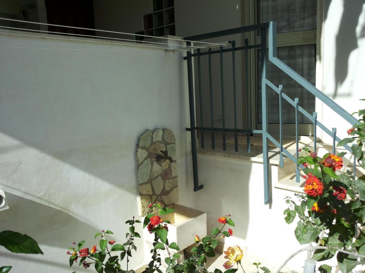 Giardino Fiorito Apartment Trapani Bagian luar foto
