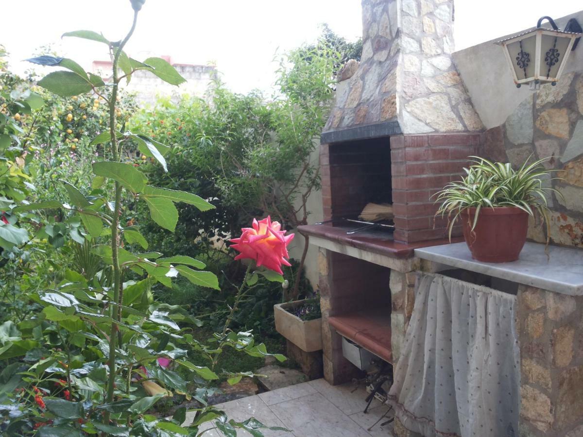 Giardino Fiorito Apartment Trapani Bagian luar foto