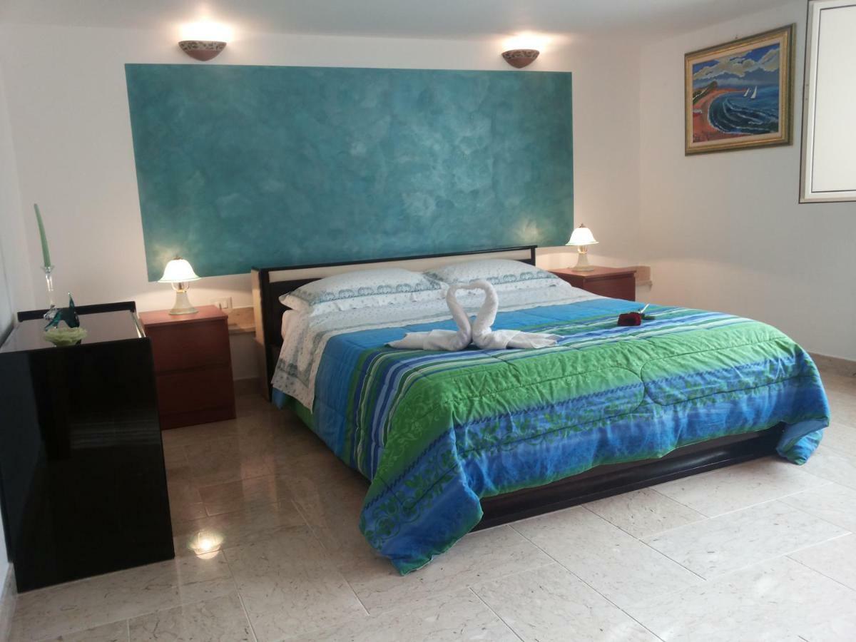 Giardino Fiorito Apartment Trapani Bagian luar foto